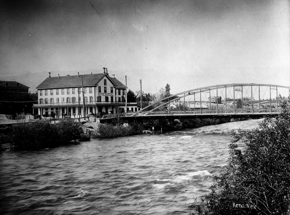 The Riverside 1890s