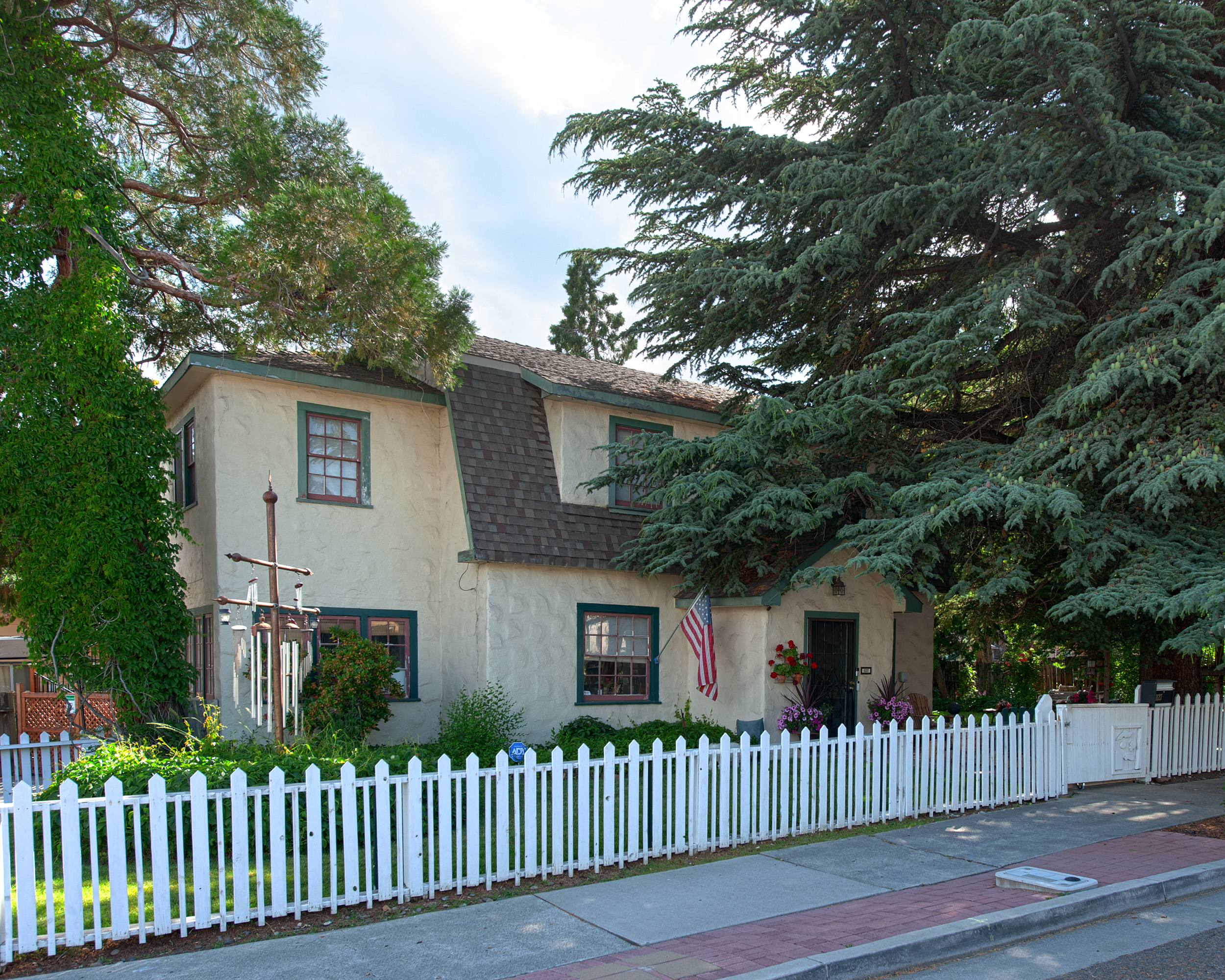 1127 Codel Way